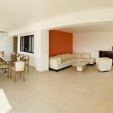 New 1br Ac Private Pool Mountain View * קאן סור מר
